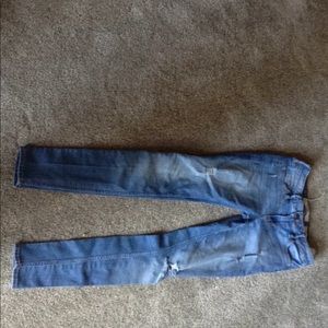 Hollister girl distressed skinny jeans